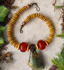Bold Artisan Necklace Ancient Chinese Talisman Faux Amber Old Venetian Disks 18″
