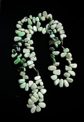 Vintage Green Stone Chip Necklace Serpentine Nugget Beads Graduated