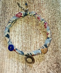 26257 Handmade Dk Blue And Burgundy Fabric Bracelet