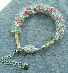 Bracelet KUMIHIMO SERPANTINE ~ 18,5cm (7,1″). Handmade.
