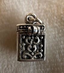 Vintage Sterling Silver Prayer Box Charm Pendant 4.27 Grams 8mm x 15mm
