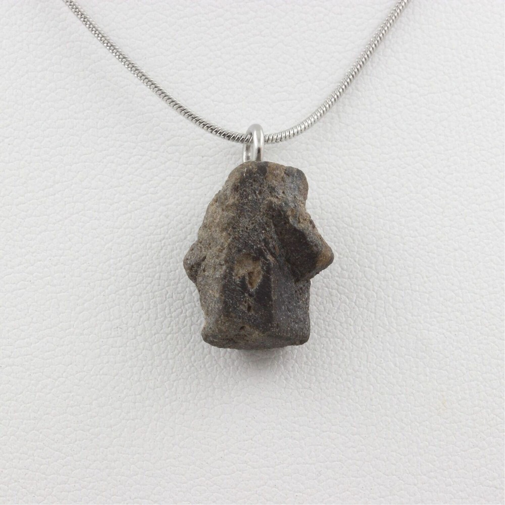 Raw Staurolite Necklace. 16.5 Ct. Kerzest, Coray, Finistère, France. Made In