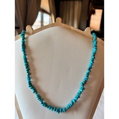 Turquoise polished stone necklace. 18”