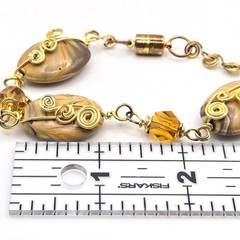 Handmade Wire Wrapped Swirl Glass Bead Bracelet Gold Tone Magnetic Clasp 7″