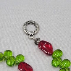 Green Red Art Glass Artisan Necklace and Bracelet Set Silver tone Toggle 16″&7″