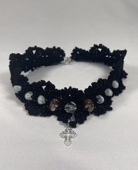 Vintage Handmade Goth Crochet Black & White Choker Necklace by Odythia
