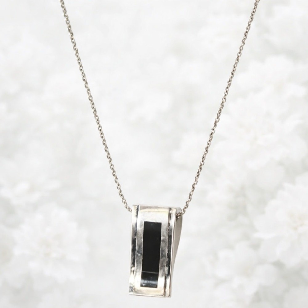 925 Sterling Onyx Pendant Necklace 20 in. Milor Silver Chain Modern Minimalist