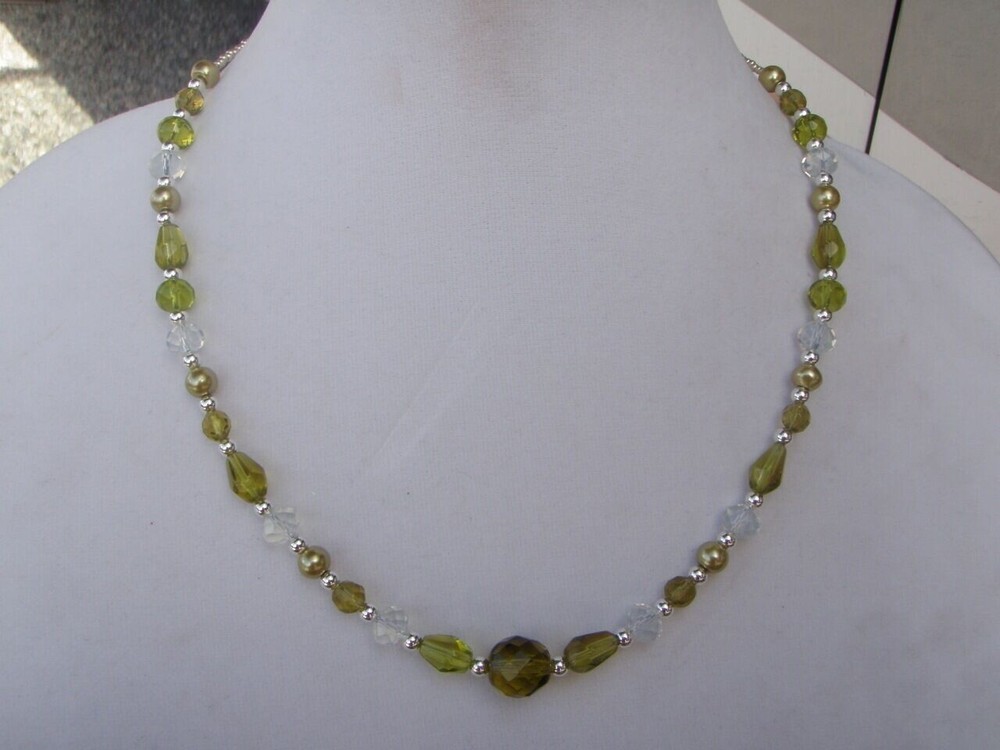 Handmade Short Necklace of Olive Green and Clear Glass with Silver Metal Beads