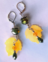 ORANGE FALLING LEAVES Autumn dangle earring SP LEVER BACK XX