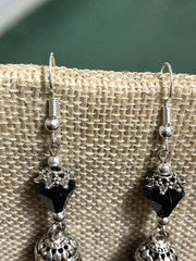 ON SALE*EXQUISITE HANDCRAFTED JET CRYSTAL BRIOLETTE & SILVER DROP EARRINGS-NEW