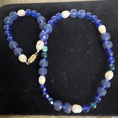 Hand Made dark blue beads and cultured pearl necklace 18″