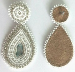 NEW HANDCRAFTED FASHION WHITE POST DROP/DANGLE EARRINGS USA E60/31P