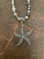 Retro Silver Pebbled Starfish Pendant Agate Hematite Crystal Bead Necklace