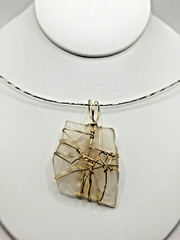 SEA GLASS WIRE WRAPPED PENDANT NECKLACE REVERSIBLE PEARL ARTISAN GOLD TONE