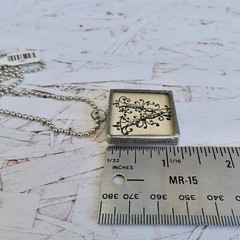 Vtg Y2K Handmade Soldered Glass Charm Necklace Letter V Music Notes Shabby Chic