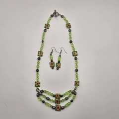 Green Glass Bib Necklace And Earrings Set Beaded Handmade Floral Square Lampwork