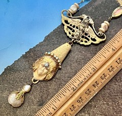 Deco Egyptian Revival Necklace Set, Neiger Style Glass Pharaoh, Beige, Gold