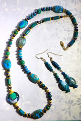 Necklace earrings chryscocolla healing energy blue green 18k yellow gold clasp