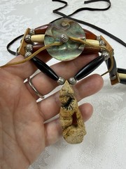 Native American Style Choker Necklace Hair Pipe Bead Carved Stone Wolf Pendant