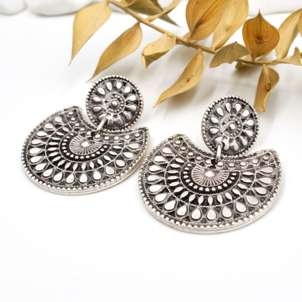 Boho Antique Silver Fan Dangle Stud Earrings Sunburst Cutout Ethnic Jewelry