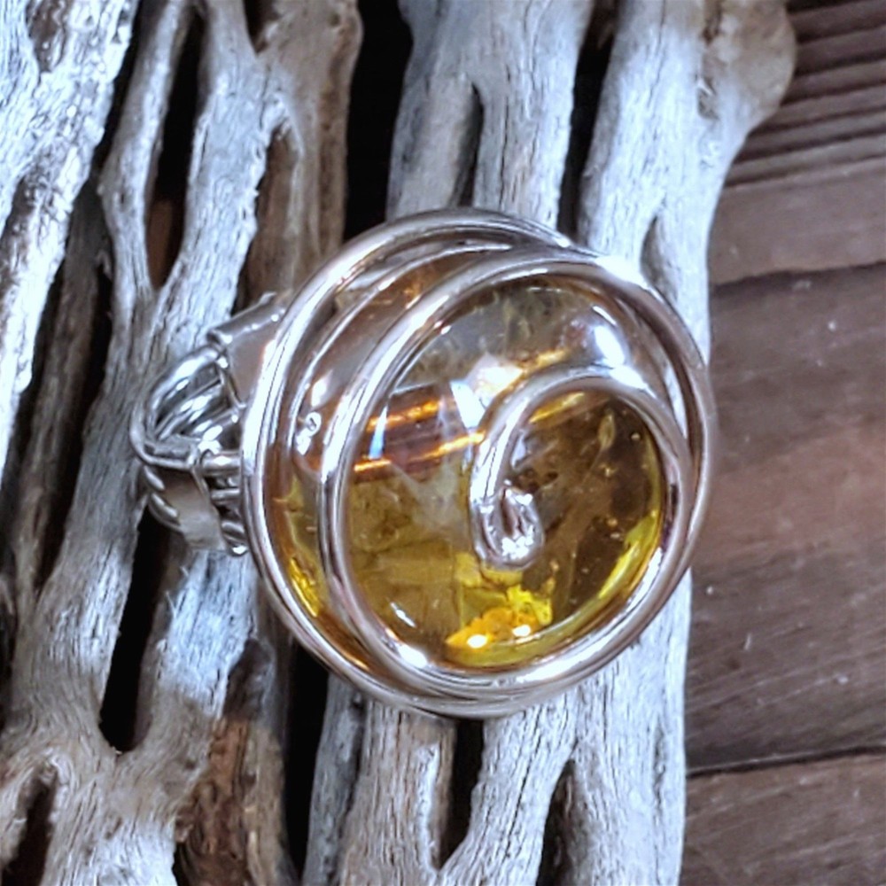 Handcrafted Edgy Translucent Amber Silver Spiral Luster Glass Bauble Ring