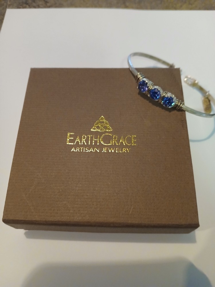 Ladies Sterling Silver 14K Gold Filled Wire Wrap Bracelet Deep Blue EarthGrace