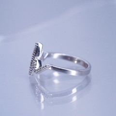 Size 7, VTG Sterling 925 silver handmade engagement heartbeat ring cluster Cz