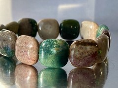 7.2″ «Stone of Joy/AAA»~Madagascar OCEAN JASPER Square Stretch Bracelet D1395