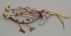LIZTECH ARTISAN JEWELRY 2008 BIRD OF PARADISE LARGE BROOCH 5″ MOVING PARTS DODO