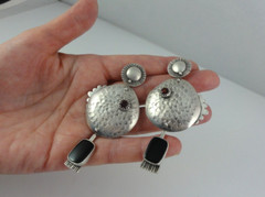 Rhonda Shikanai Sterling Silver Red Garnet Color Eye Fish & Black Onyx Earrings