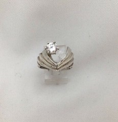Sterling Silver .925 Chevron Style Top 5.5mm Cz Ring Size 5 1/2