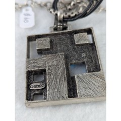Vintage chico’s Modernist Pendant 1.75″ square1 leather + metal 17-21″EUCBlue