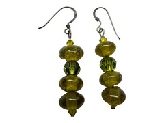 Handmade Beaded Drop/Dangle Earrings 1.25″L Green