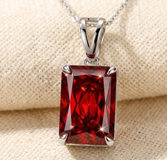 Lovely 10.00 Ct Certified Red Diamond Pendant, Tariffs FREE & matching Studs.