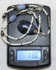 HANDMADE ARTISAN ACRYLIC & GLASS BEADED NECKLACE W/ SODALITE PENDANT 15-16″
