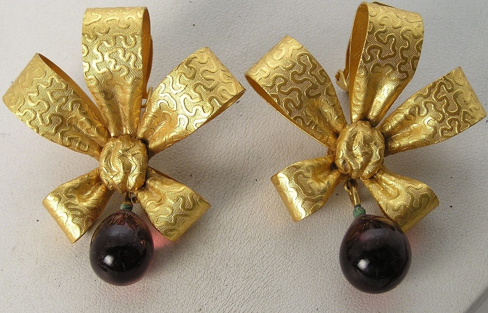 Spingarn NY Satin Textured Gold Tone Ribbon Bow Flower w/Amethyst Drop Earrings