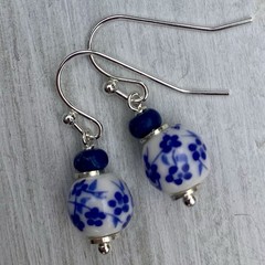 Min Favorit Blue White Ceramic Round Bead & Silver Pl Artisan Drop Earrings
