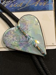 NWT Wild Dove Vintage Old Stock Blue Purple White Porcelain Bolo Tie