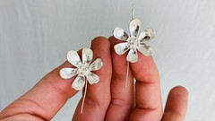Karen Hill Tribe Flower Earrings. Fine Silver. 0118