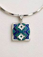 Handmade Peruvian 950 Silver Inlay Pendant