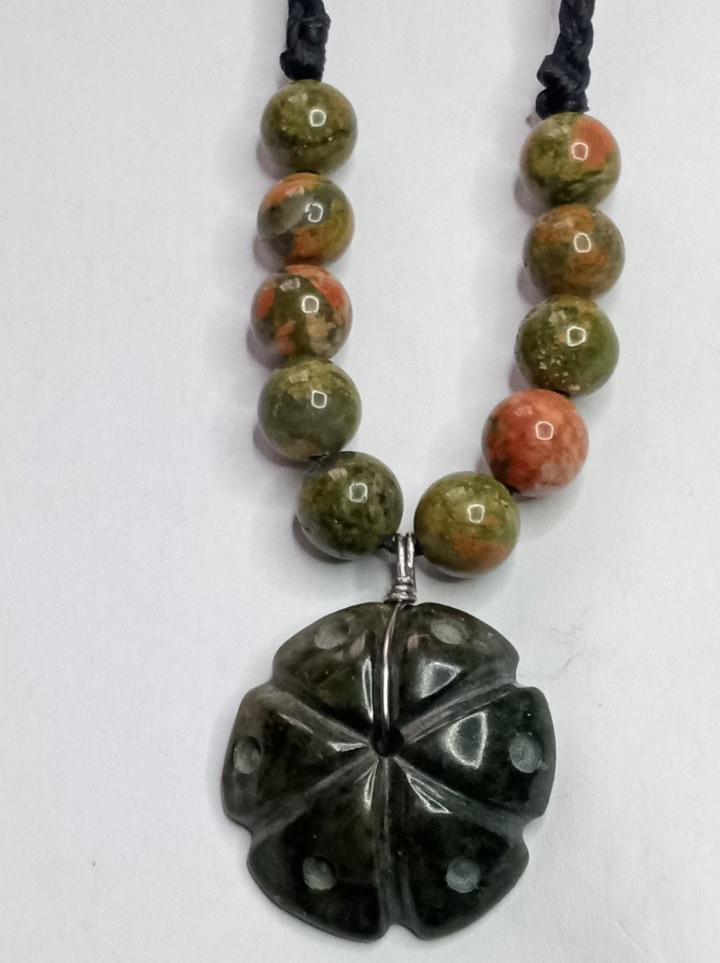 Serpentine Peyote stone Guatemala necklace, Unakite beads adjustable.