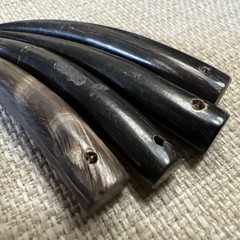 16 Vtg Handmade Curved Water Buffalo Horn Talons Tusk Pendants Jewelry Making
