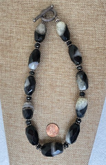Banded Agate Necklace Faceted Black White Gray 18” Silver Tone Chunky Crystals
