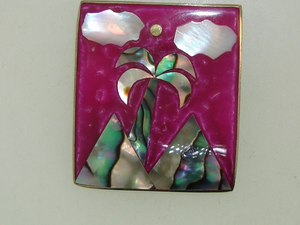 VINTAGE MEXICO ALPACA SILVER ENAMEL & INLAID MOTHER OF PEARL PIN!