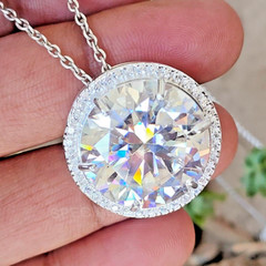 27.35 Ct Certified White Diamond Solitaire Pendant ! FREE Diamond studs!
