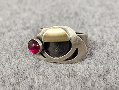 Christophe Poly Silver Tone Modernist Artisan Red Cabochon Ring, US Size 5.5