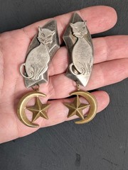 Artisan Cat Statement Silver Tone Star Moon Dangle Earrings 3 1/4″