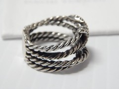 DAVID YURMAN STERLING SILVER DIAMOND RING + POUCH – sz 6 1/2 – EXTRA NICE GIFT !