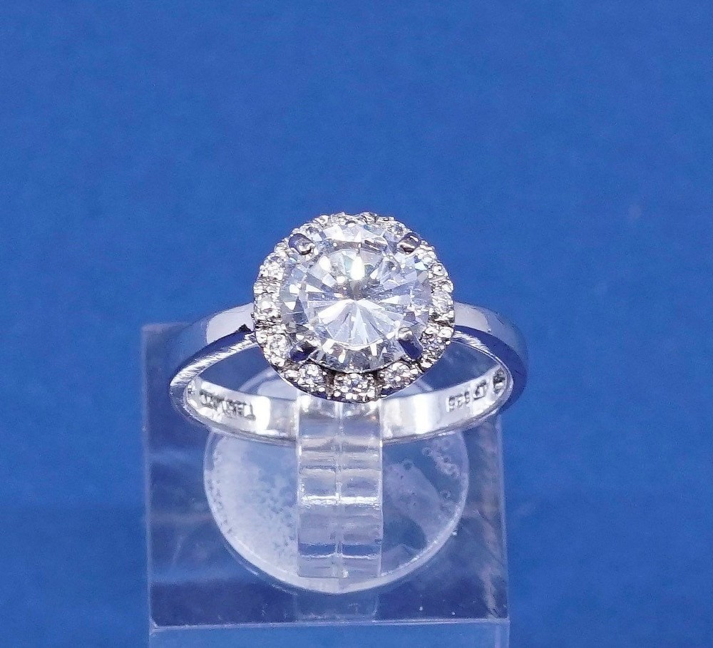 sz 8, vtg Sterling silver ring, 925 w/ cluster crystal, engagement anniversary