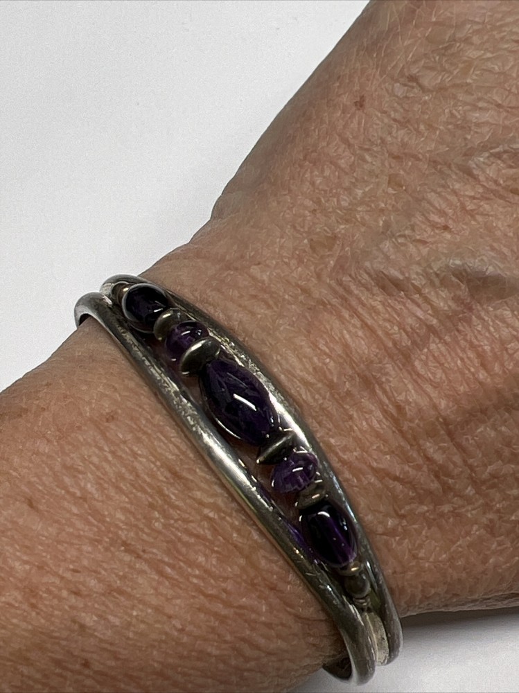 Sergio Lub Sterling Silver Handmade Sterling Silver Purple Stone Cuff Bracelet